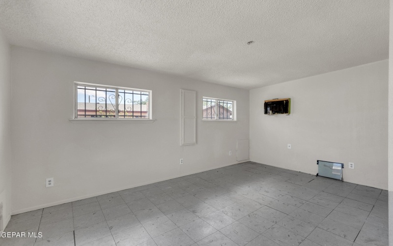 5135 TEMPLE Court, El Paso, TX 79924, 4 Habitaciones Habitaciones , ,1 BañoBaños,Residential,En Venta,5135 TEMPLE Court,0,930747