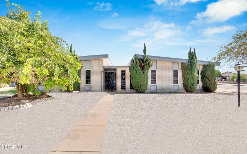 5135 TEMPLE Court, El Paso, TX 79924, 4 Habitaciones Habitaciones , ,1 BañoBaños,Residential,En Venta,5135 TEMPLE Court,0,930747