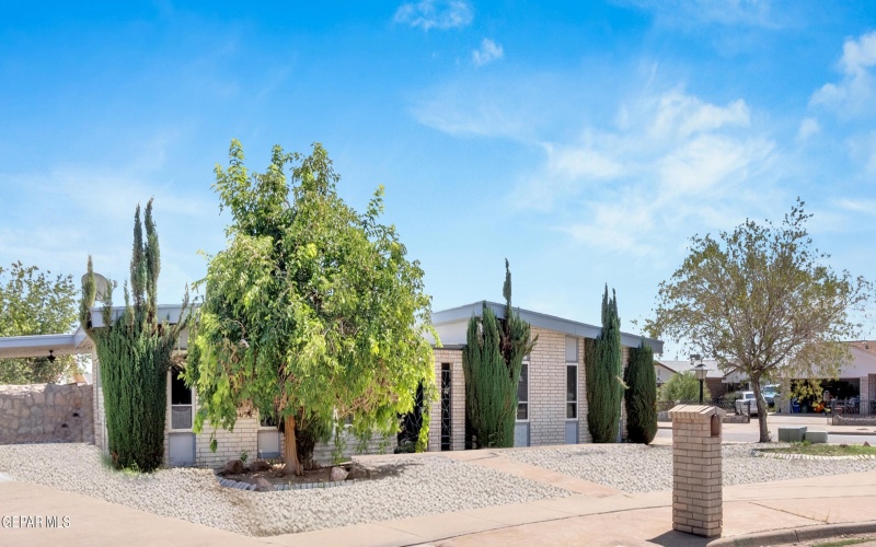 5135 TEMPLE Court, El Paso, TX 79924, 4 Habitaciones Habitaciones , ,1 BañoBaños,Residential,En Venta,5135 TEMPLE Court,0,930747