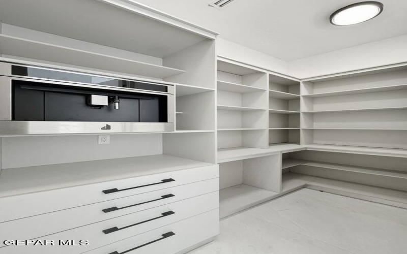 406 Del Rio View Drive, El Paso, TX 79932, 4 Habitaciones Habitaciones , ,1 BañoBaños,Residential,En Venta,406 Del Rio View Drive,0,930806