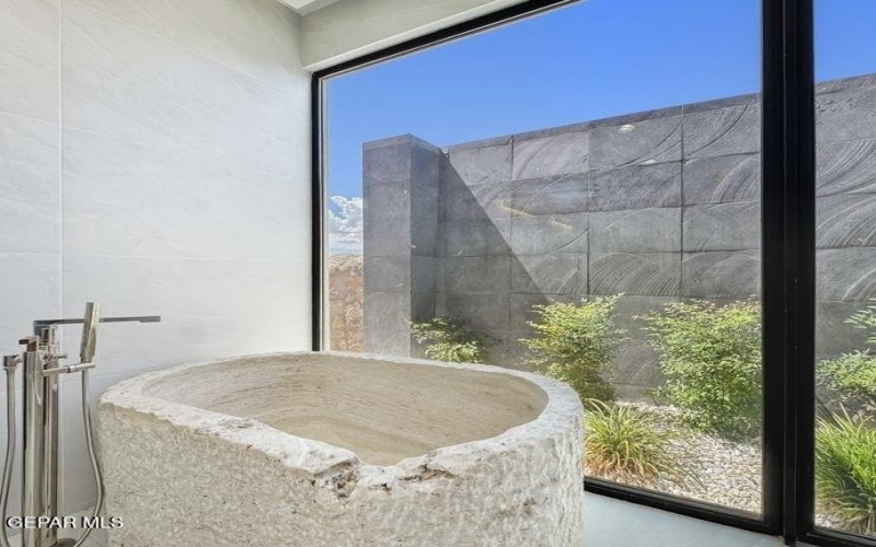 406 Del Rio View Drive, El Paso, TX 79932, 4 Habitaciones Habitaciones , ,1 BañoBaños,Residential,En Venta,406 Del Rio View Drive,0,930806