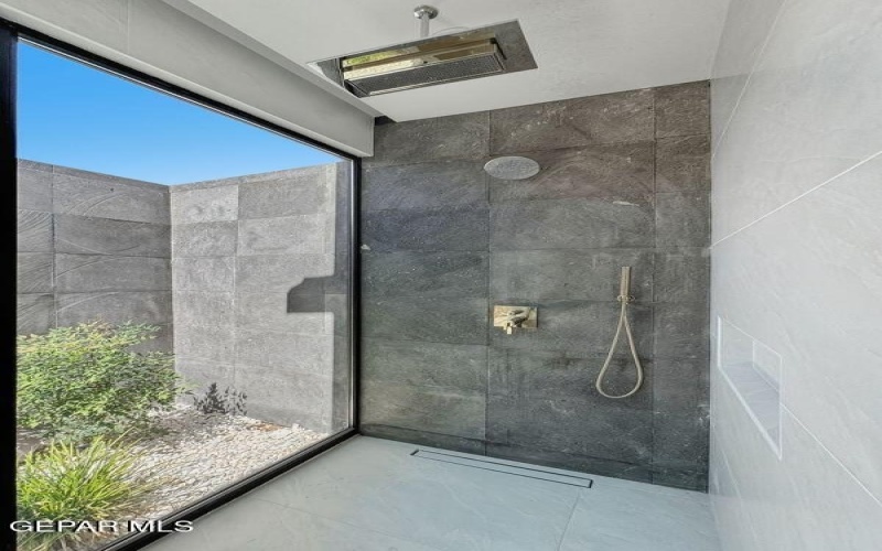 406 Del Rio View Drive, El Paso, TX 79932, 4 Habitaciones Habitaciones , ,1 BañoBaños,Residential,En Venta,406 Del Rio View Drive,0,930806