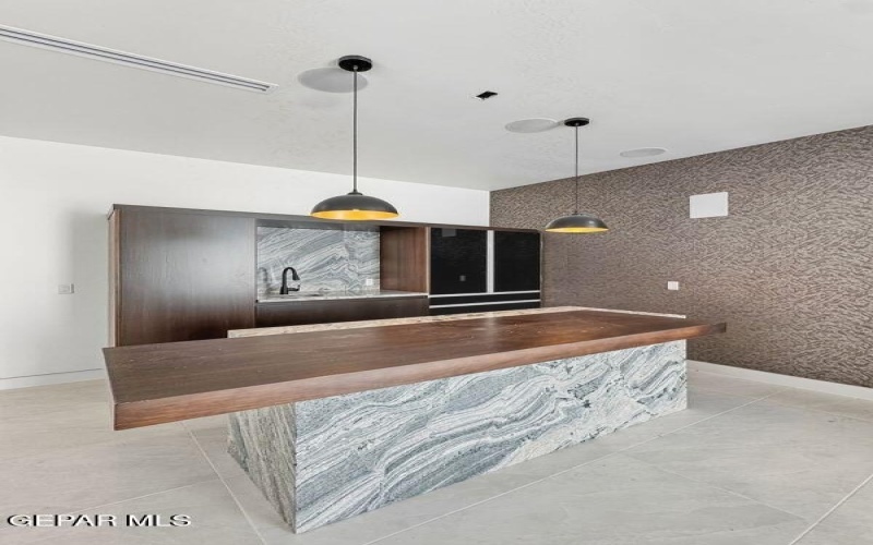 406 Del Rio View Drive, El Paso, TX 79932, 4 Habitaciones Habitaciones , ,1 BañoBaños,Residential,En Venta,406 Del Rio View Drive,0,930806