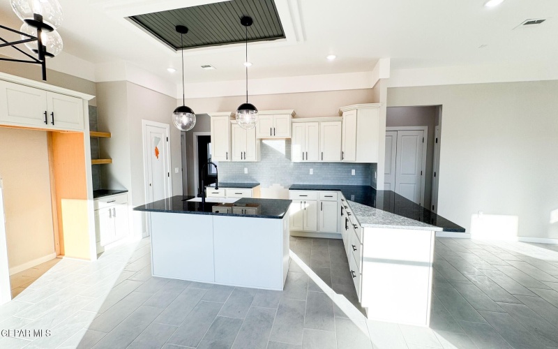 15009 Ambition Avenue, El Paso, TX 79938, 3 Bedrooms Bedrooms, ,2 BathroomsBathrooms,Residential,For Sale,15009 Ambition Avenue,0,933586