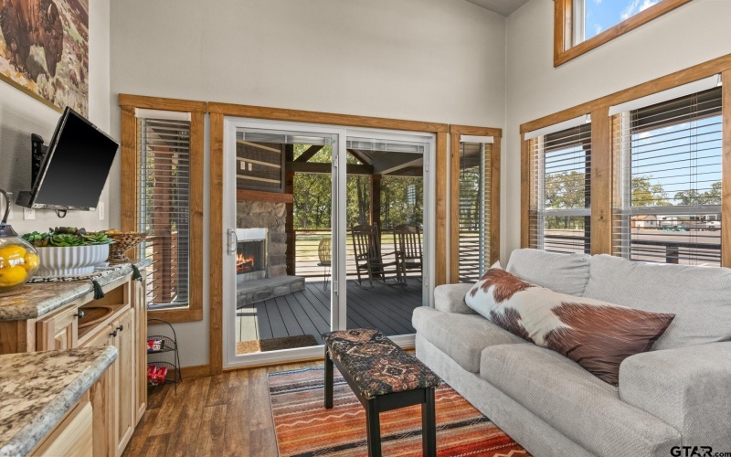 50 County Road 3227 Unit 91, Mt Pleasant, TX 75455, 2 Bedrooms Bedrooms, ,1 BathroomBathrooms,Residential,For Sale,50 County Road 3227 Unit 91,0,25016517