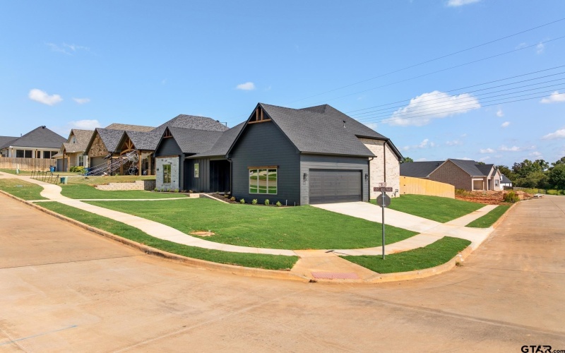 406 Sides Blvd, Bullard, TX 75757, 3 Bedrooms Bedrooms, ,3 BathroomsBathrooms,Residential,For Sale,406 Sides Blvd,0,25016519