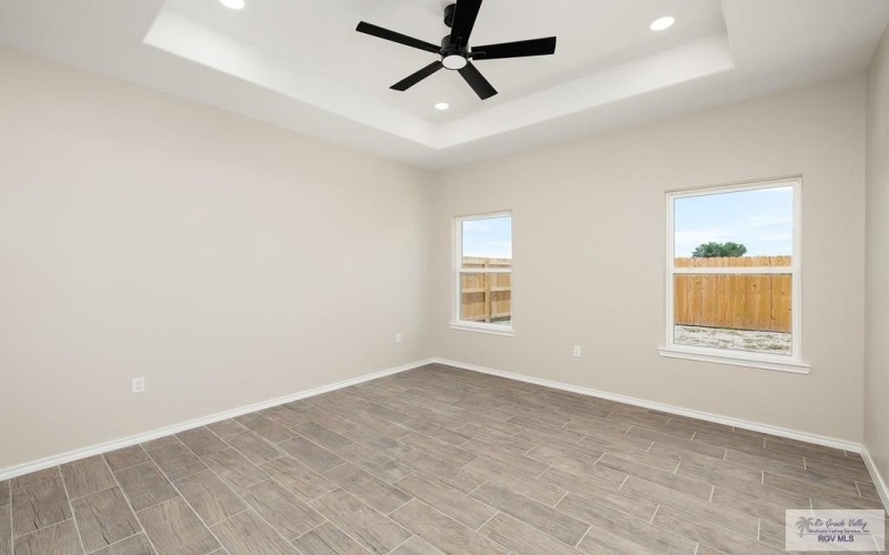 308 N LEON AVE, ELSA, TX 78543, 3 Bedrooms Bedrooms, ,2 BathroomsBathrooms,Residential,For Sale,308 N LEON AVE,0,29765117