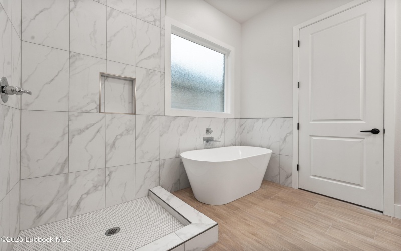 7526 57th Street, Lubbock, TX 79407, 3 Bedrooms Bedrooms, ,3 BathroomsBathrooms,Residential,For Sale,7526 57th Street,0,202562974