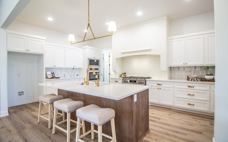 17020 County Rd 2110, Lubbock, TX 79423, 4 Bedrooms Bedrooms, ,3 BathroomsBathrooms,Residential,For Sale,17020 County Rd 2110,0,202563013