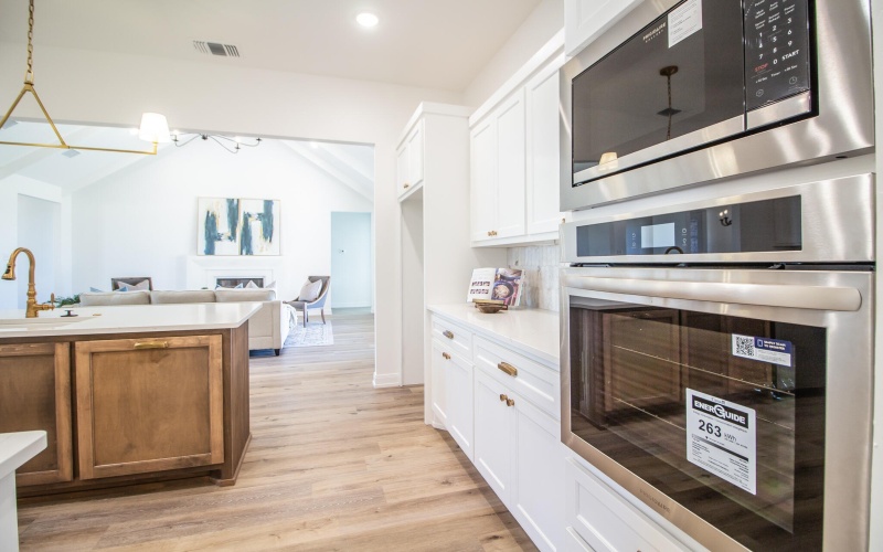 17020 County Rd 2110, Lubbock, TX 79423, 4 Bedrooms Bedrooms, ,3 BathroomsBathrooms,Residential,For Sale,17020 County Rd 2110,0,202563013