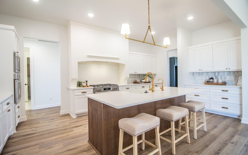 17020 County Rd 2110, Lubbock, TX 79423, 4 Bedrooms Bedrooms, ,3 BathroomsBathrooms,Residential,For Sale,17020 County Rd 2110,0,202563013