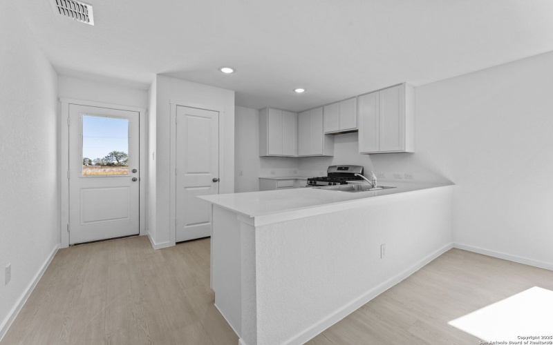 2206 Collins Aly, Converse, TX 78109, 3 Habitaciones Habitaciones , ,2 BañosBaños,Residential,En Venta,2206 Collins Aly,0,1922389