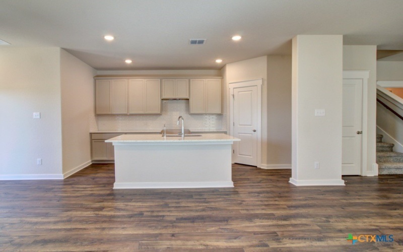 2418 White Daisy Hill, Converse, TX 78109, 5 Habitaciones Habitaciones , ,3 BañosBaños,Residential,En Venta,2418 White Daisy Hill,0,597703