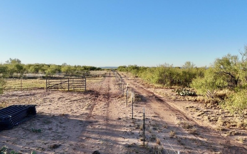 2365 CR 355, Justiceburg, TX 79330, 3 Bedrooms Bedrooms, ,3 BathroomsBathrooms,Residential,For Sale,2365 CR 355,0,202562961