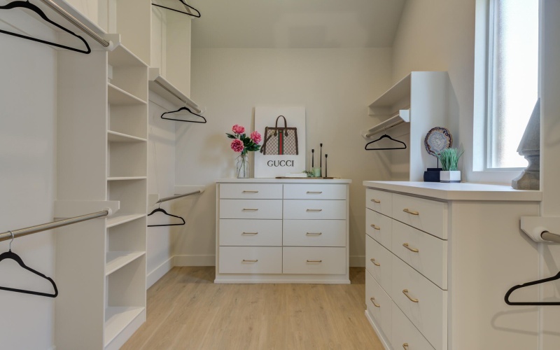 3809 126th Street, Lubbock, TX 79423, 4 Bedrooms Bedrooms, ,3 BathroomsBathrooms,Residential,For Sale,3809 126th Street,0,202563022