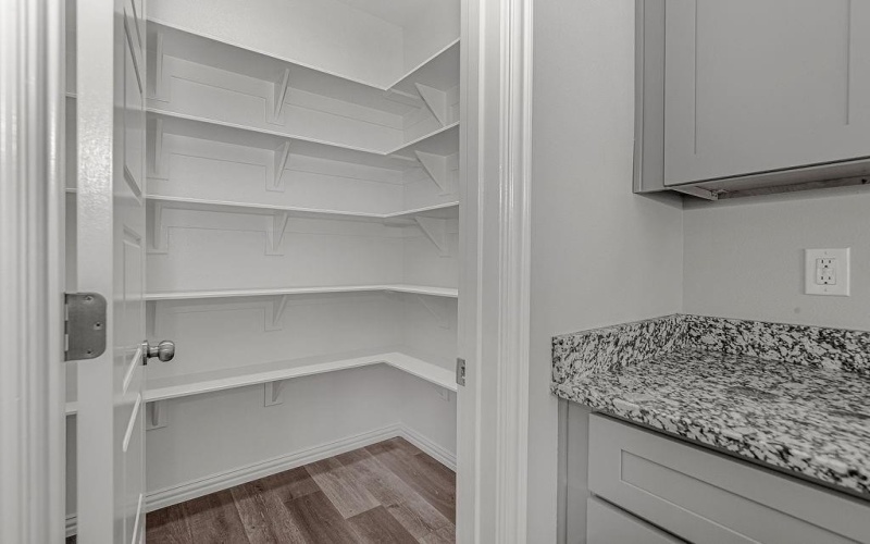 5013 Cottey Street, Fort Worth, TX 76105, 3 Bedrooms Bedrooms, ,2 BathroomsBathrooms,Residential,For Sale,5013 Cottey Street,0,21027101