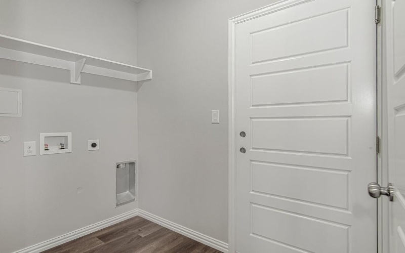 5013 Cottey Street, Fort Worth, TX 76105, 3 Bedrooms Bedrooms, ,2 BathroomsBathrooms,Residential,For Sale,5013 Cottey Street,0,21027101