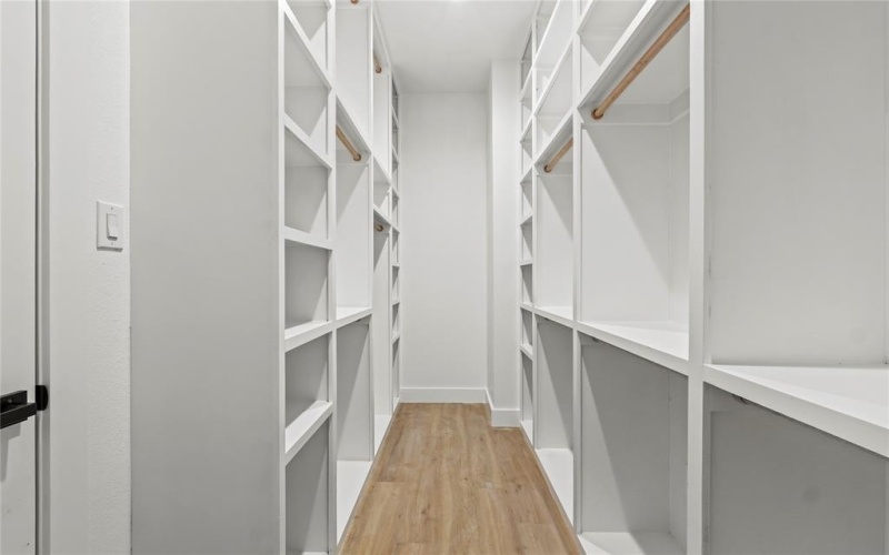 2825 Dorris Street, Dallas, TX 75215, 4 Habitaciones Habitaciones , ,2 BañosBaños,Residential,En Venta,2825 Dorris Street,0,21110351