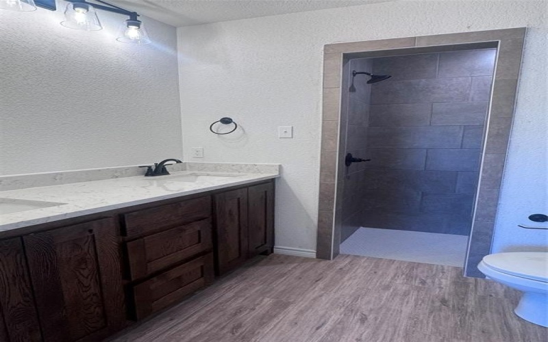 1005 BRADSHAW Court, Springtown, TX 76082, 3 Bedrooms Bedrooms, ,2 BathroomsBathrooms,Residential,For Sale,1005 BRADSHAW Court,0,21110838