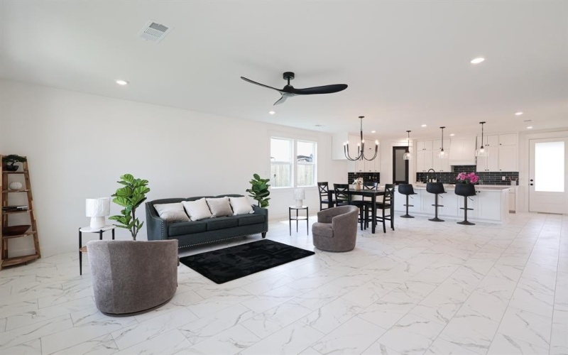 5408 Buggs Place, Fort Worth, TX 76126, 4 Bedrooms Bedrooms, ,3 BathroomsBathrooms,Residential,For Sale,5408 Buggs Place,0,21110931