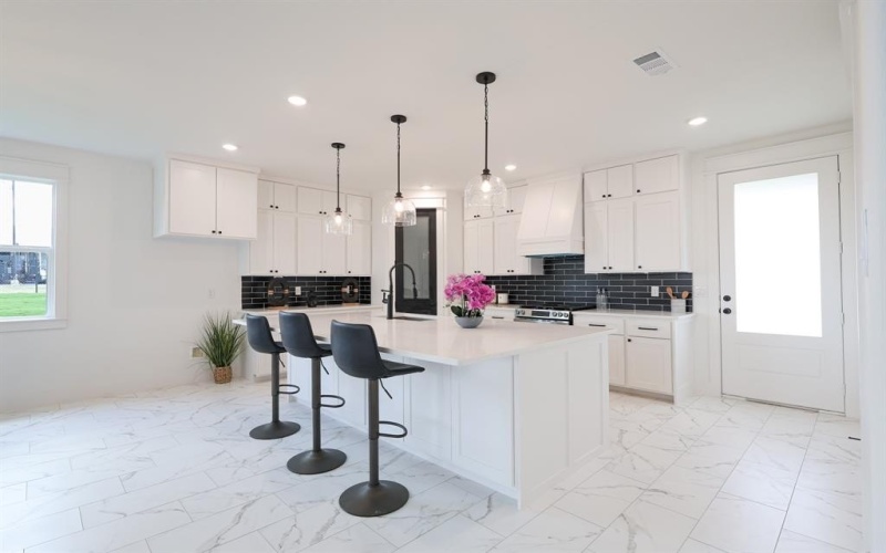 5408 Buggs Place, Fort Worth, TX 76126, 4 Bedrooms Bedrooms, ,3 BathroomsBathrooms,Residential,For Sale,5408 Buggs Place,0,21110931