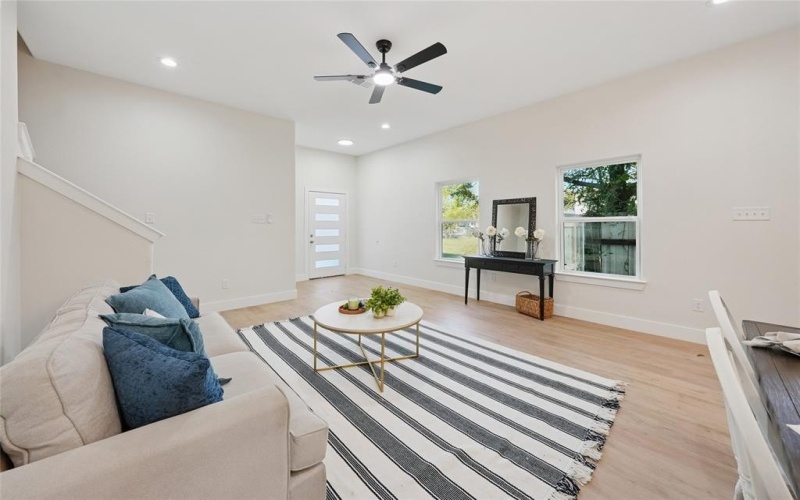 828 Stamps Avenue, Fort Worth, TX 76114, 8 Bedrooms Bedrooms, ,5 BathroomsBathrooms,Residential Multi Family,For Sale,828 Stamps Avenue,0,21110996