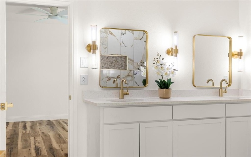 3735 Ada Avenue, Fort Worth, TX 76105, 4 Habitaciones Habitaciones , ,3 BañosBaños,Residential,En Venta,3735 Ada Avenue,0,21111012