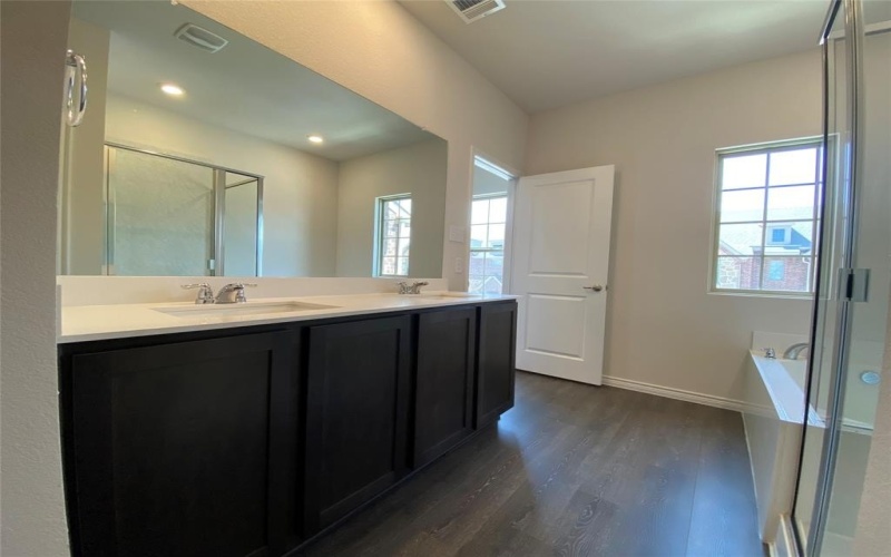 2248 Lasso Court, Mesquite, TX 75149, 3 Bedrooms Bedrooms, ,2 BathroomsBathrooms,Residential,For Sale,2248 Lasso Court,0,21111040