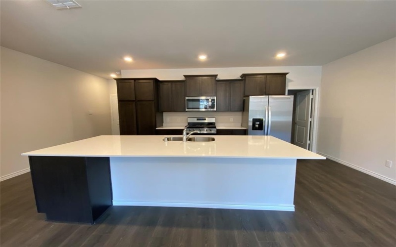 2248 Lasso Court, Mesquite, TX 75149, 3 Bedrooms Bedrooms, ,2 BathroomsBathrooms,Residential,For Sale,2248 Lasso Court,0,21111040