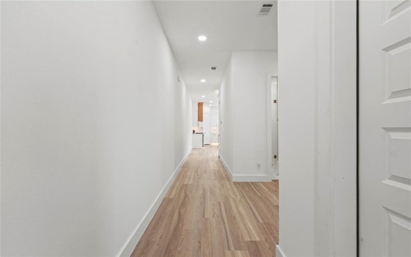 5845 Millar Drive, Dallas, TX 75236, 4 Habitaciones Habitaciones , ,3 BañosBaños,Residential,En Venta,5845 Millar Drive,0,21111051