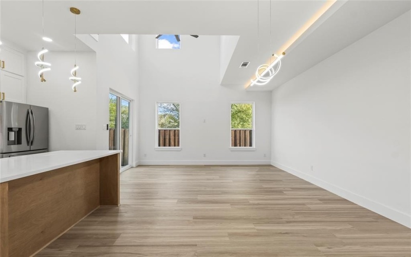 5845 Millar Drive, Dallas, TX 75236, 4 Habitaciones Habitaciones , ,3 BañosBaños,Residential,En Venta,5845 Millar Drive,0,21111051