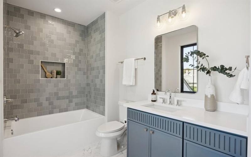 6619 Robin Willow Court, Dallas, TX 75248, 5 Bedrooms Bedrooms, ,6 BathroomsBathrooms,Residential,For Sale,6619 Robin Willow Court,0,21097007