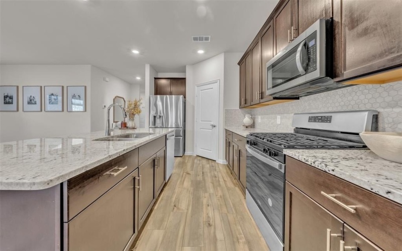 2360 Aspen Hill Drive, Forney, TX 75126, 4 Bedrooms Bedrooms, ,2 BathroomsBathrooms,Residential,For Sale,2360 Aspen Hill Drive,0,21100498