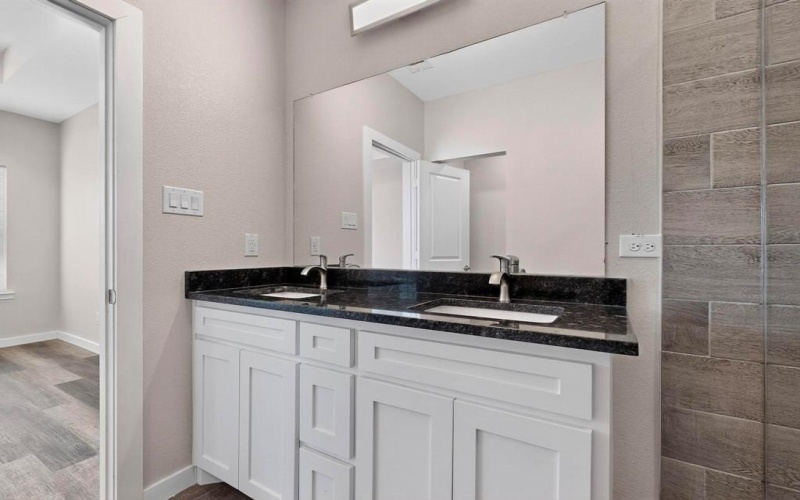 500 Ennis Scott Street, Ferris, TX 75125, 3 Habitaciones Habitaciones , ,2 BañosBaños,Residential,En Venta,500 Ennis Scott Street,0,21107910