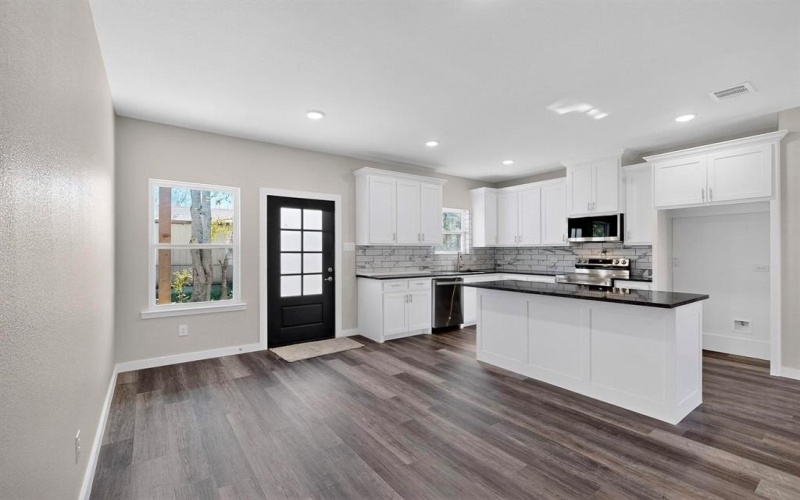 500 Ennis Scott Street, Ferris, TX 75125, 3 Habitaciones Habitaciones , ,2 BañosBaños,Residential,En Venta,500 Ennis Scott Street,0,21107910