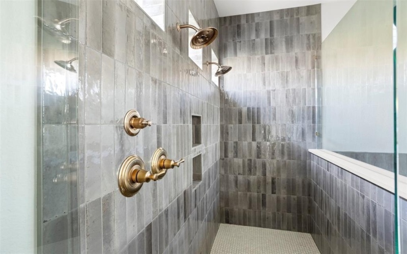 157 Aiden Drive, Waxahachie, TX 75165, 4 Habitaciones Habitaciones , ,3 BañosBaños,Residential,En Venta,157 Aiden Drive,0,21108462