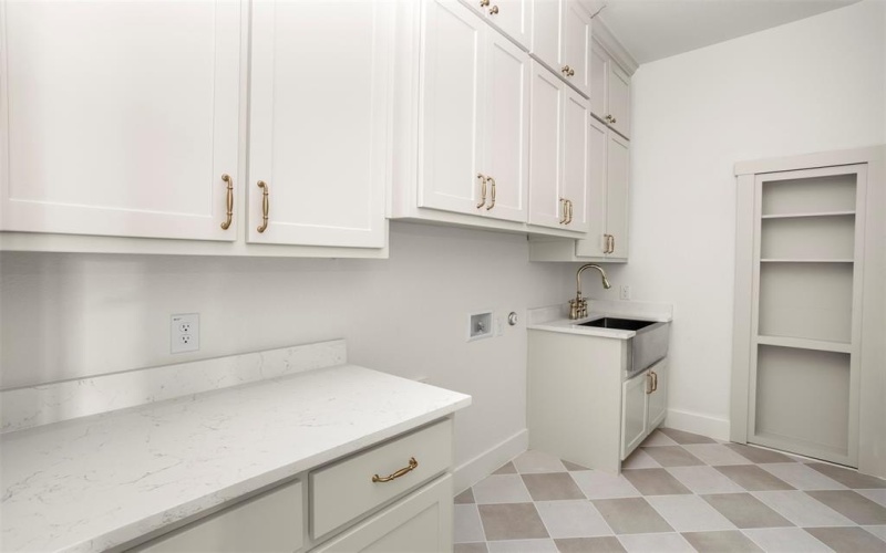 157 Aiden Drive, Waxahachie, TX 75165, 4 Habitaciones Habitaciones , ,3 BañosBaños,Residential,En Venta,157 Aiden Drive,0,21108462