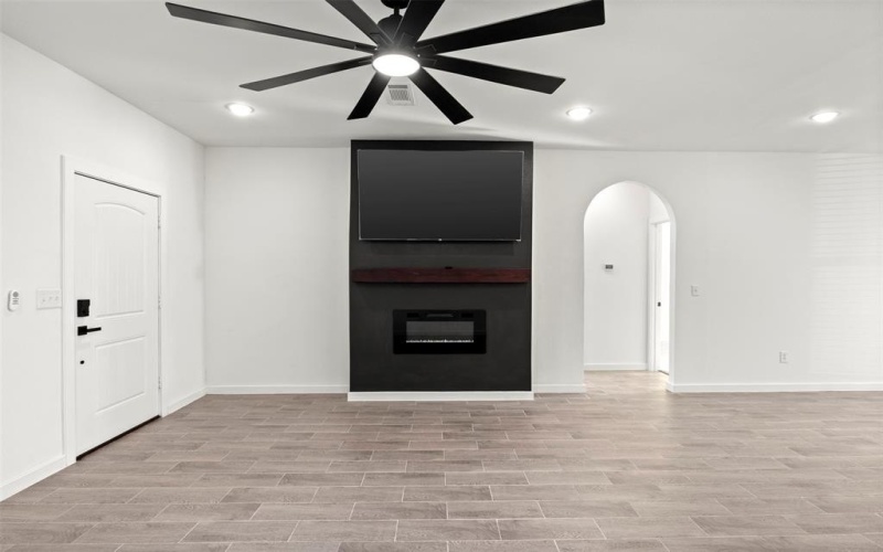 6771 NW County Road 1146, Barry, TX 75102, 3 Bedrooms Bedrooms, ,2 BathroomsBathrooms,Residential,For Sale,6771 NW County Road 1146,0,21108653