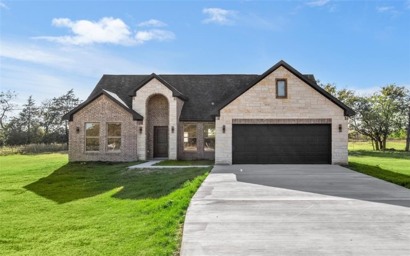 6771 NW County Road 1146, Barry, TX 75102, 3 Bedrooms Bedrooms, ,2 BathroomsBathrooms,Residential,For Sale,6771 NW County Road 1146,0,21108653
