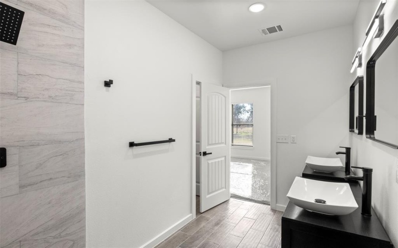 6771 NW County Road 1146, Barry, TX 75102, 3 Bedrooms Bedrooms, ,2 BathroomsBathrooms,Residential,For Sale,6771 NW County Road 1146,0,21108653