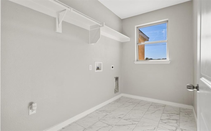 6916 Sky Road, Joshua, TX 76058, 4 Bedrooms Bedrooms, ,2 BathroomsBathrooms,Residential,For Sale,6916 Sky Road,0,21110136