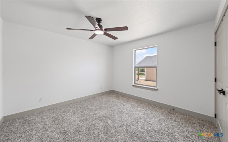 219 Thomas Street, Rogers, TX 76569, 3 Bedrooms Bedrooms, ,2 BathroomsBathrooms,Residential,For Sale,219 Thomas Street,0,597640