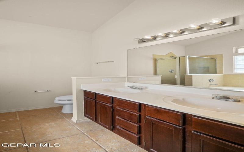 5468 FRANCISCO ROQUE Drive, El Paso, TX 79934, 3 Bedrooms Bedrooms, ,2 BathroomsBathrooms,Residential,For Sale,5468 FRANCISCO ROQUE Drive,0,933635