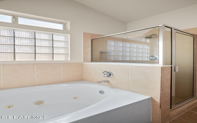 5468 FRANCISCO ROQUE Drive, El Paso, TX 79934, 3 Bedrooms Bedrooms, ,2 BathroomsBathrooms,Residential,For Sale,5468 FRANCISCO ROQUE Drive,0,933635