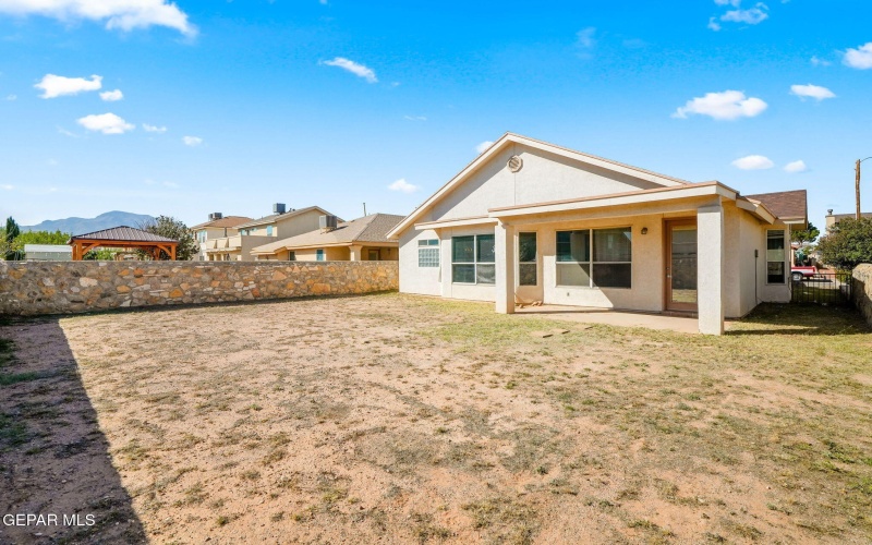 5468 FRANCISCO ROQUE Drive, El Paso, TX 79934, 3 Bedrooms Bedrooms, ,2 BathroomsBathrooms,Residential,For Sale,5468 FRANCISCO ROQUE Drive,0,933635