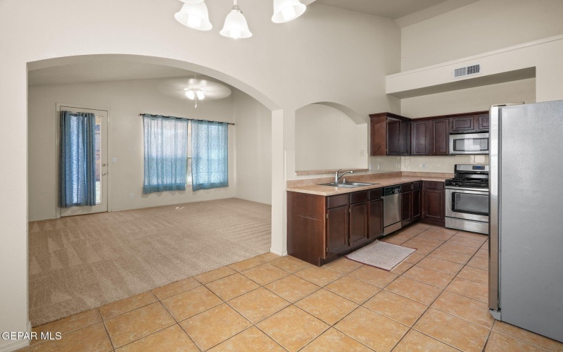 5468 FRANCISCO ROQUE Drive, El Paso, TX 79934, 3 Bedrooms Bedrooms, ,2 BathroomsBathrooms,Residential,For Sale,5468 FRANCISCO ROQUE Drive,0,933635