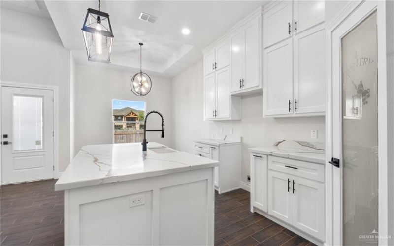 2004 Hole No. 6, Mission, TX 78572, 3 Bedrooms Bedrooms, ,2 BathroomsBathrooms,Residential,For Sale,2004 Hole No. 6,0,486914