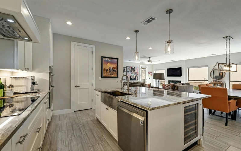 341 Sun Ray, Horseshoe Bay, TX 78657, 2 Habitaciones Habitaciones , ,2 BañosBaños,Residential,En Venta,341 Sun Ray,0,175679