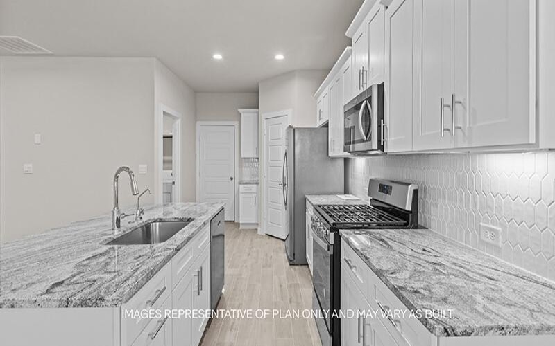 7026 53rd Street, Lubbock, TX 79407, 4 Bedrooms Bedrooms, ,2 BathroomsBathrooms,Residential,For Sale,7026 53rd Street,0,202563030