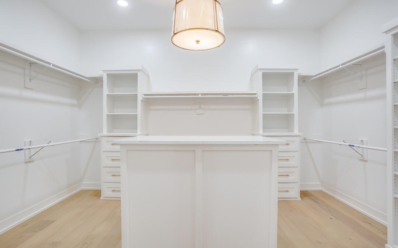 5801 County Rd 7675, Lubbock, TX 79424, 5 Bedrooms Bedrooms, ,5 BathroomsBathrooms,Residential,For Sale,5801 County Rd 7675,0,202563043